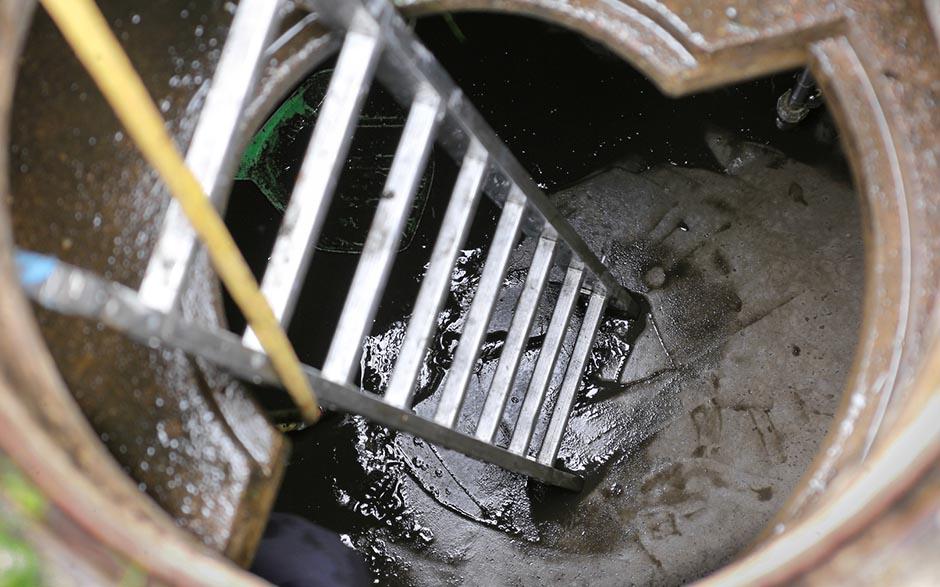 déboucher une canalisation de wc Sarcelles